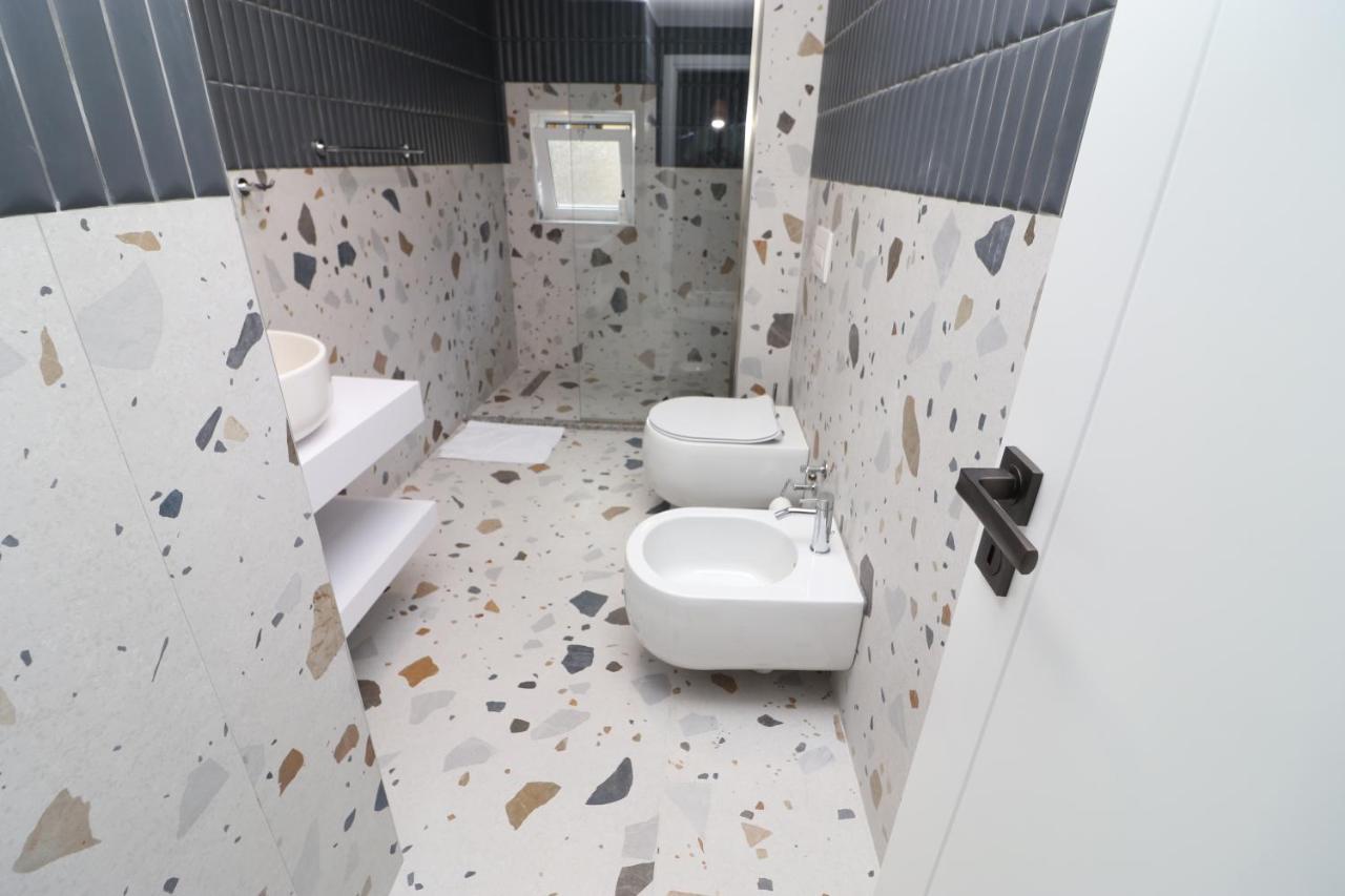 Hercules Room Himare Exterior foto