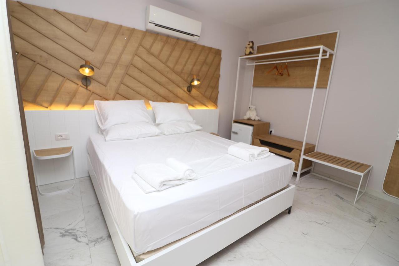 Hercules Room Himare Exterior foto